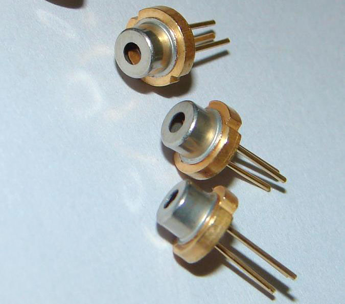 QL80T4H-A/B/C/D/E-Y 808nm 1W QSI Laser Diode